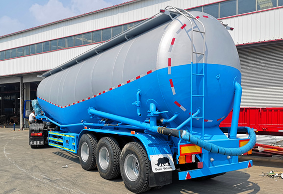 3 Axle Two Silos 58-60 Cubic Cement Tank Trailer