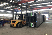 40FT FLATBED TRAILER LOADING INTO CONTAINER FOR SHIP